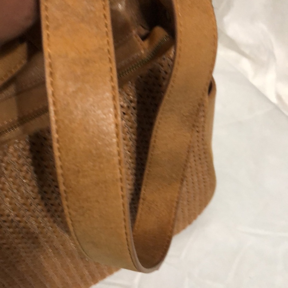 HOBO Woven Leather Crossbody Shoulder Bag - Picture 8 of 10